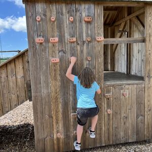 CW-Kletterwand