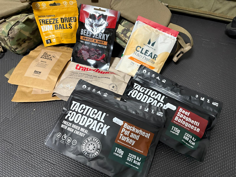 Auswahl an Trekkernahrung Auswahl an Trekkernahrung